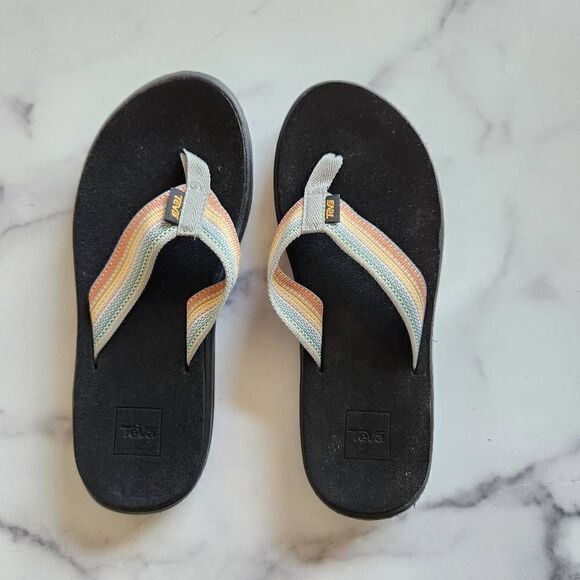 Teva voya flip lightweight kids size 4.5 sandal pastel stripe rainbow - Picture 3 of 7